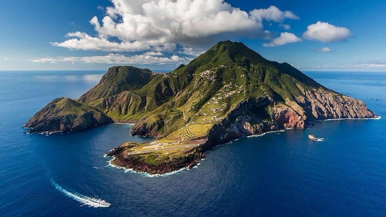 Saba: New Year's on the Unspoiled Queen